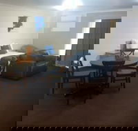 Hilltops Retreat Motor Inn - SA Accommodation