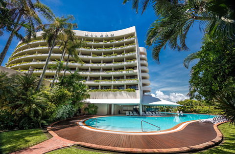 Hilton Cairns - SA Accommodation 0