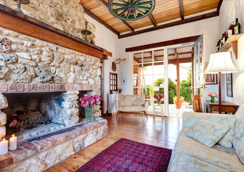 Honeysuckle Rise Country Accommodation - SA Accommodation 1