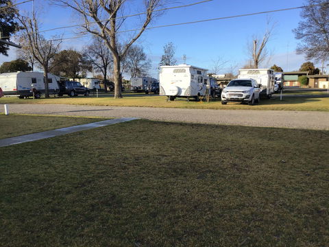Jerilderie Motel And Caravan Park - SA Accommodation 0