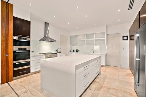 Mont Sapphire Luxury Retreat - SA Accommodation 2