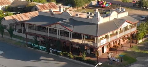 Royal Hotel Adelong - SA Accommodation 0