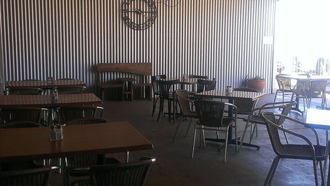 The Port Of Bourke Hotel - SA Accommodation 2