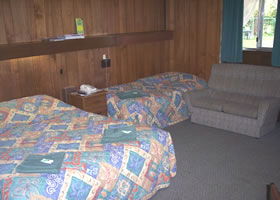 Millers Cottage Motel - SA Accommodation 3