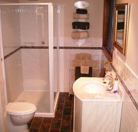 Heatherington Cottage - SA Accommodation