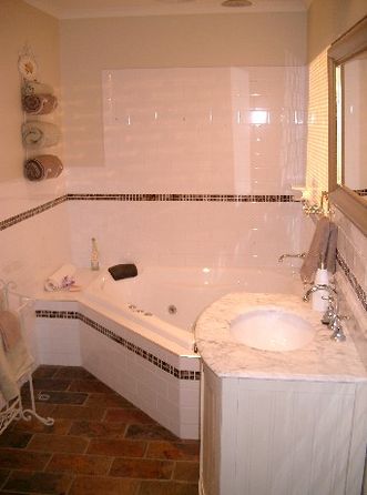 Heatherington Cottage - SA Accommodation 2