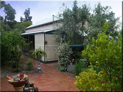 Trafalgar Cottage - SA Accommodation 0