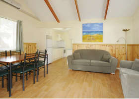 Stratford On The River Tourist Park - SA Accommodation 3