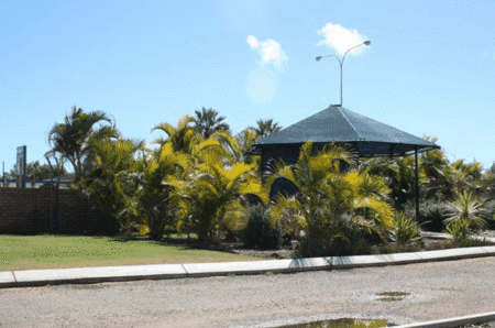 Carnarvon Central Apartments - SA Accommodation 1