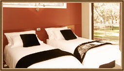 Deeluxe Riverspa Apartments - SA Accommodation 2