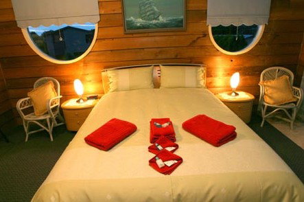 Black Dolphin Beach Penthouse - SA Accommodation 4