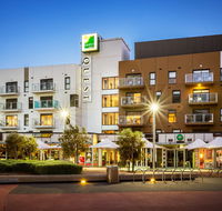Quest Docklands - SA Accommodation