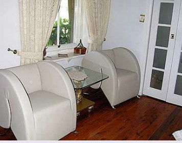 Guesthouse Mulla Villa - SA Accommodation 4