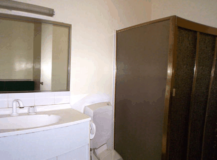 Lakeside Motor Inn - SA Accommodation 2