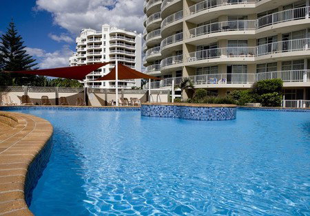 Burleigh Surf Beachfront Apartments - SA Accommodation 1