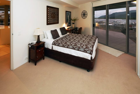 Cairns Luxury Apartments, Harbourlights Complex - SA Accommodation 5