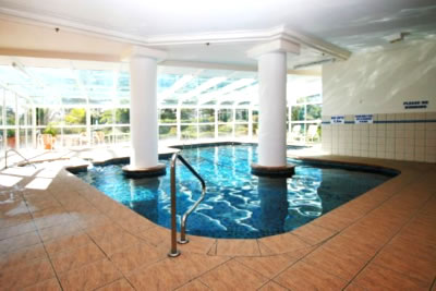 Burleigh Surf Beachfront Apartments - SA Accommodation 8