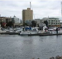 Glenelg Lake Holiday Apartment Accommodation - SA Accommodation