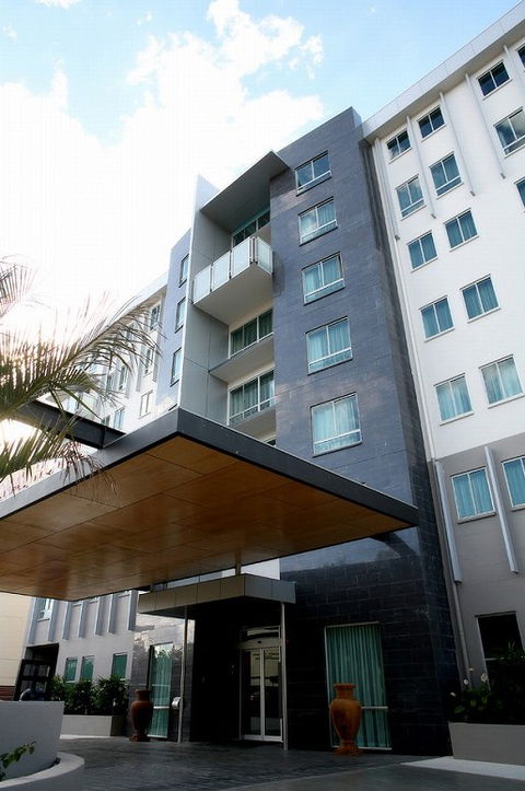 Metro Hotel Ipswich International - SA Accommodation 0