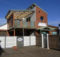 Black Dolphin Townhouse and Apartment - SA Accommodation