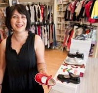 Sunshine Plaza Shopping Centre - SA Accommodation