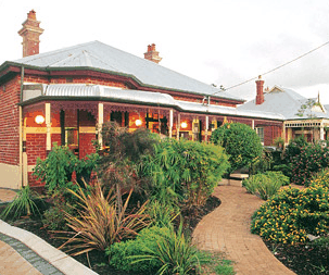 Museo Salon & Spa - SA Accommodation 4