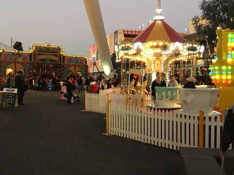 Wonderland Under The Melbourne Star - SA Accommodation 3