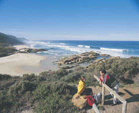 Lights Beach - SA Accommodation 0