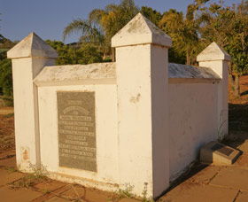 Wongamine WA SA Accommodation