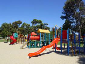 Victoria Square, Kadina - SA Accommodation 0