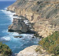 Island Rock and Natural Bridge - SA Accommodation