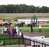 Pinjarra Race Club - SA Accommodation