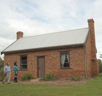 Sandalwood Yards and Tipperary School - SA Accommodation