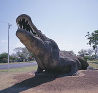 Crocodile Statue - SA Accommodation