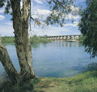 Diversion Dam - SA Accommodation