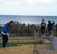 Port Vincent Putt Putt - SA Accommodation