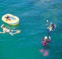 Port Noarlunga Beach and Jetty - SA Accommodation