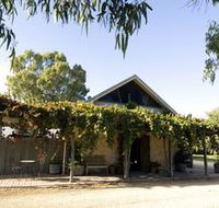 Lake Breeze Wines - SA Accommodation