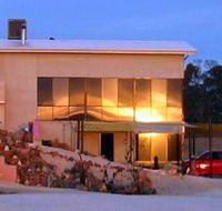 Mt Surmon Wines - Scarlattis Gallery - SA Accommodation