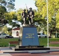 Vietnam War Memorial - SA Accommodation