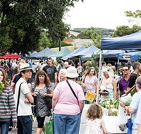 Willunga Farmers' Market - SA Accommodation