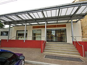 Murray Bridge Regional Gallery - SA Accommodation 0