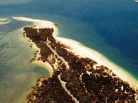 Inskip Peninsula Recreation Area - SA Accommodation 0