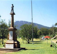 Maroon State School War Memorial - SA Accommodation