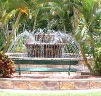 Bauer and Wiles Memorial Fountain - SA Accommodation