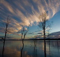 Lake Awoonga - SA Accommodation