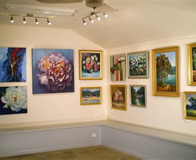 Ros McArthur Art Studio - SA Accommodation 0