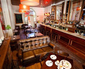 Star Hotel - SA Accommodation 0