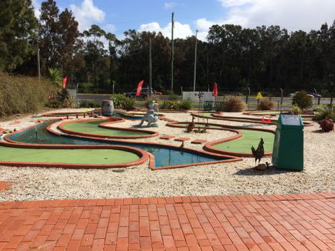 Illawarra Golf Complex - SA Accommodation 3