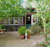 Gumnut Hideaway Gallery - SA Accommodation